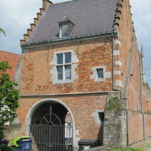 ENGHIEN_porche du château 01