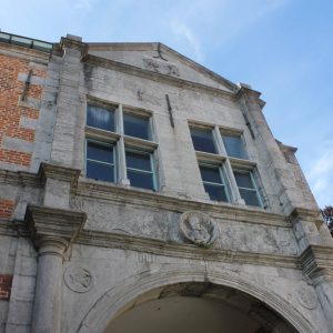 ENGHIEN_porche du château 02